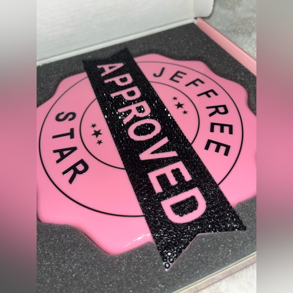 NIB! Customized Pink + Black ‘Jeffree Star Approved’ Hand Mirror - Picture 3 of 10